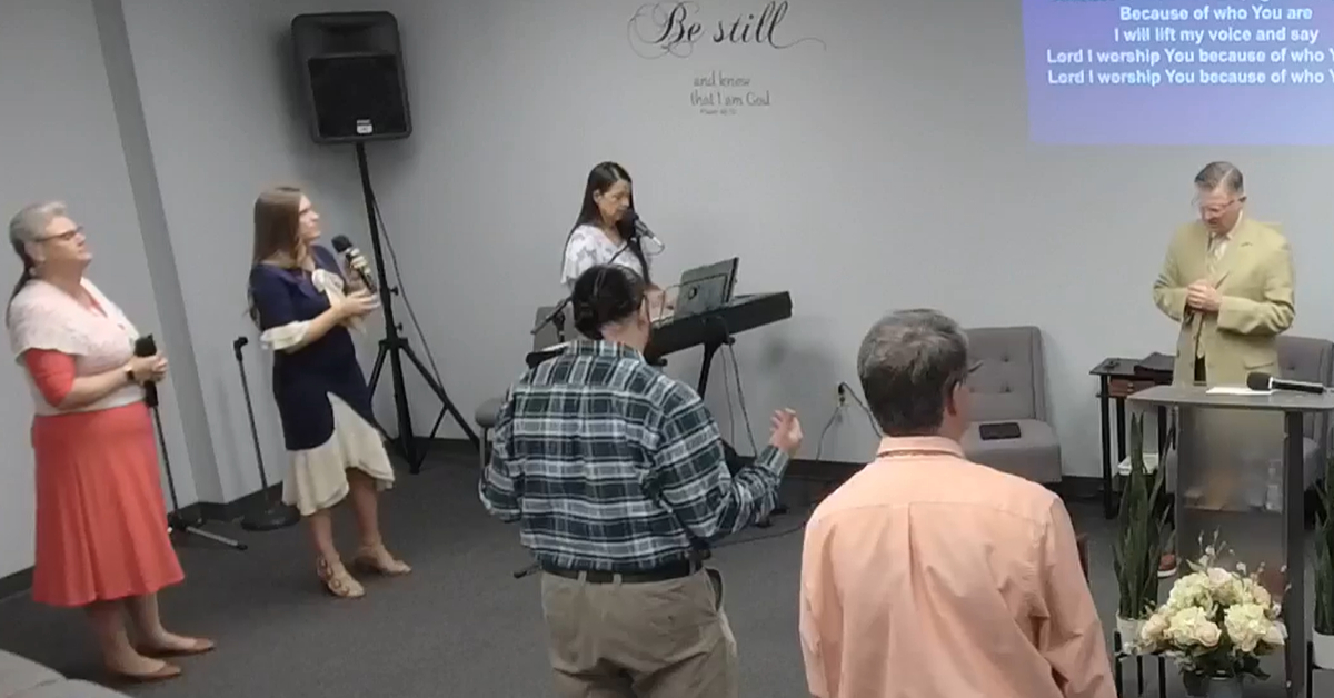 The Drawing Power of Praise